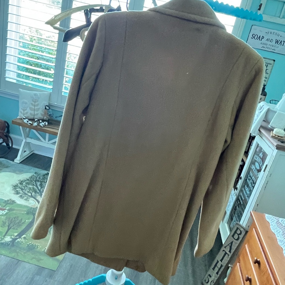 Elegant Tan Women's Coat